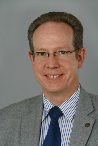 Dr. Roger Gläser
